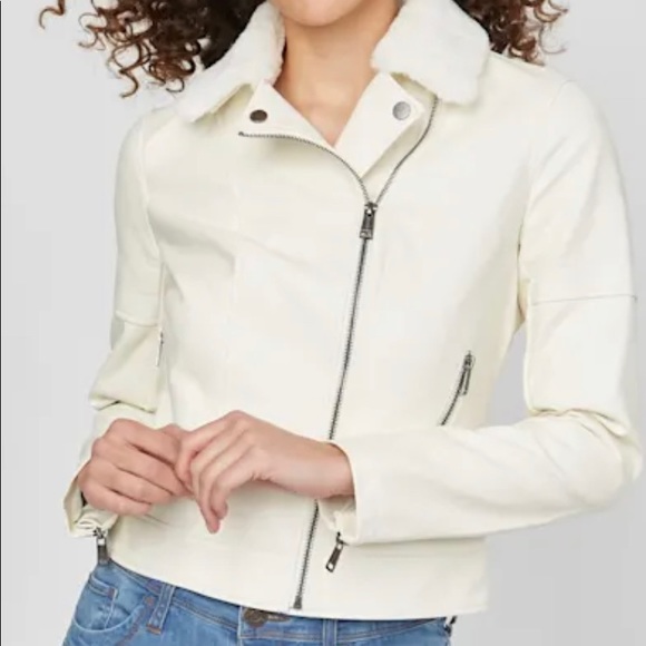 Guess leather Milky white AAmina Pu jacket - Picture 5 of 16